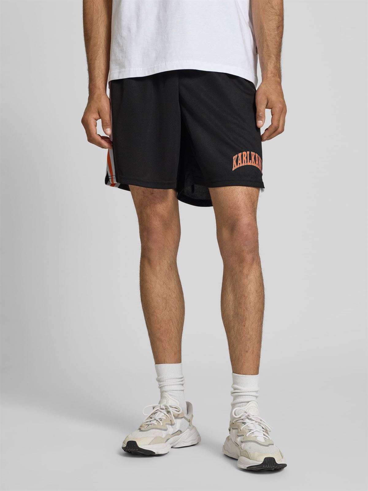Pantal?n corto KARL KANI D00013986 Sport College Tape M Black