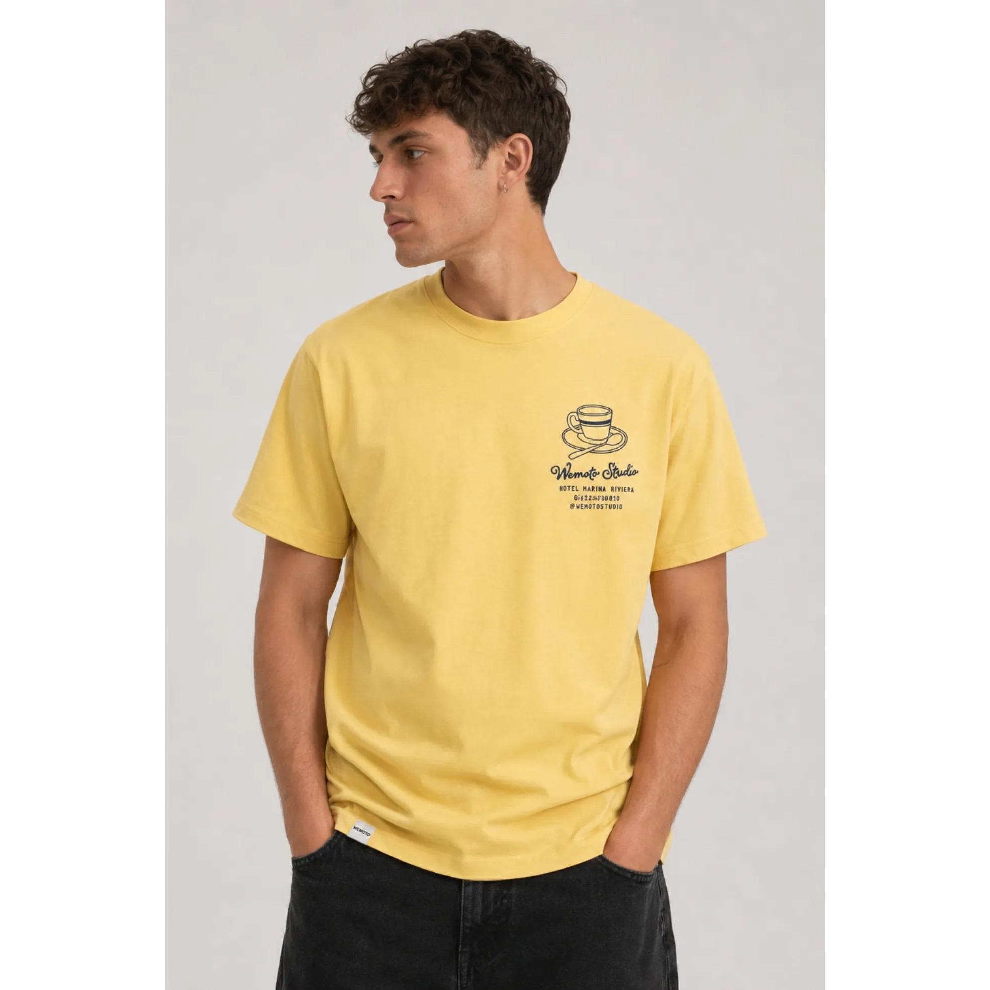 Wemoto Clothing Camiseta Hombre Marina Amarilla