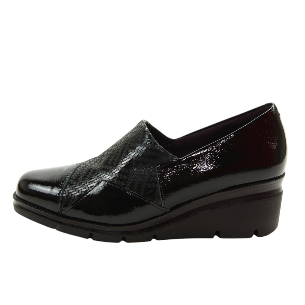 PITILLOS mod. 11531 zapato sport para mujer en charol, sin cordones