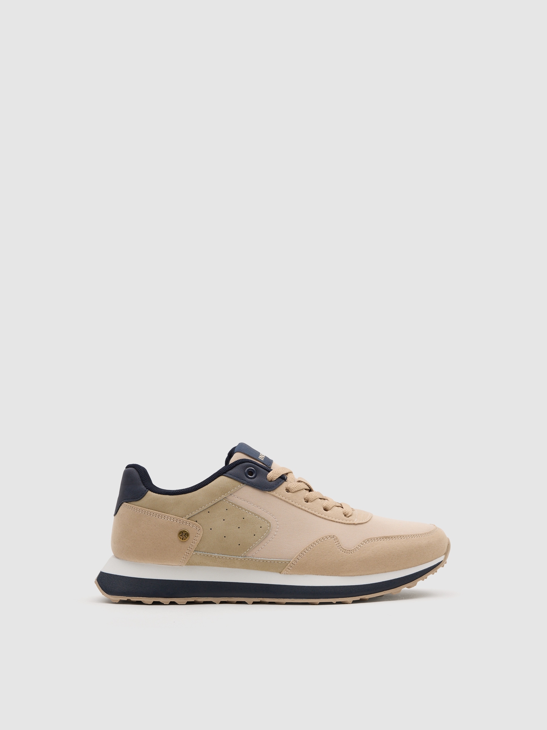 Deportivas de nylon y suela de goma, perfectas para deporte y uso diario INSIDE