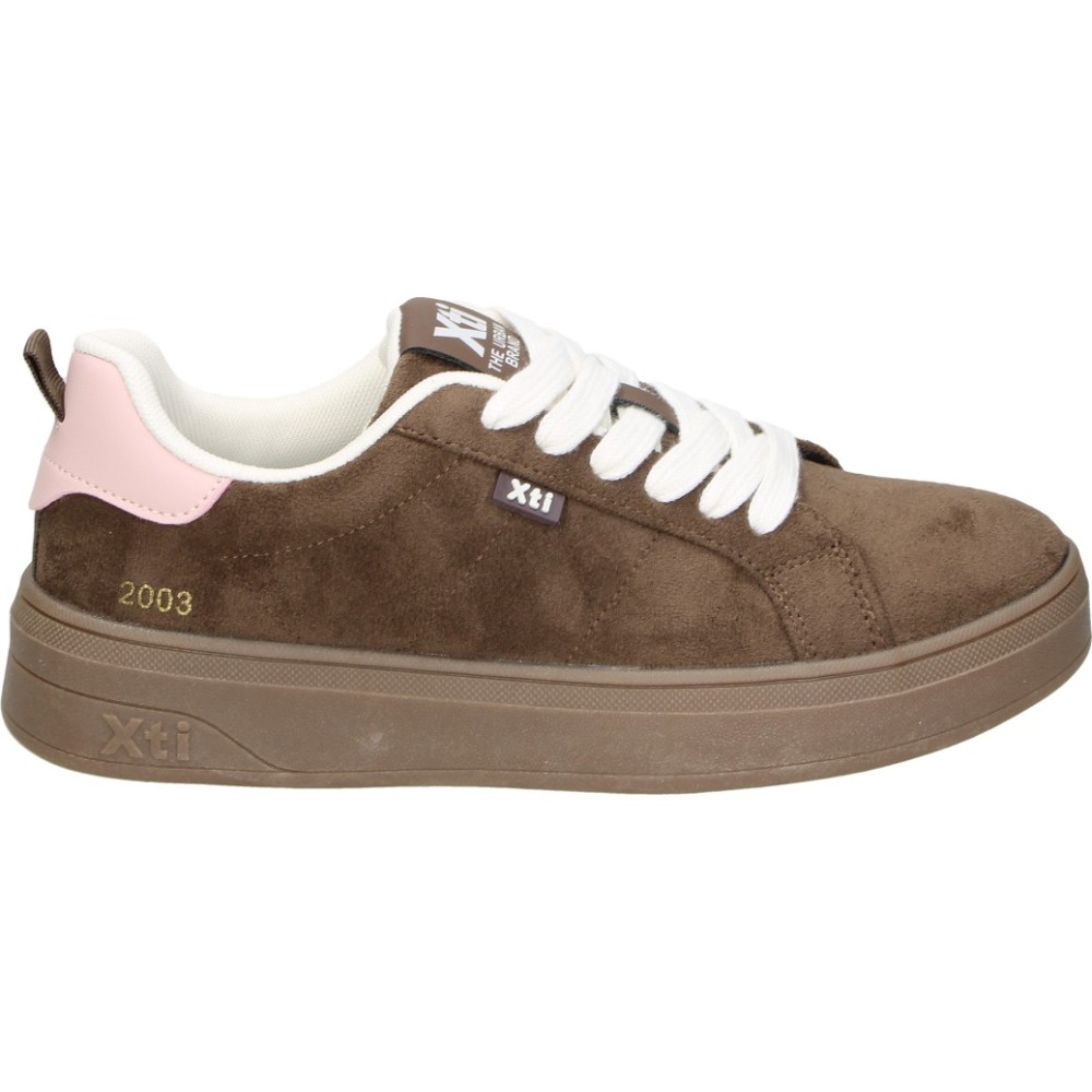 XTI | Zapatilla con Plataforma XTI para Mujer – Deportiva Casual Marrón con Detalles en Rosa – Sneakers con Cordones – Plataforma Media y Cómoda – Estilosas – Modelo 146270