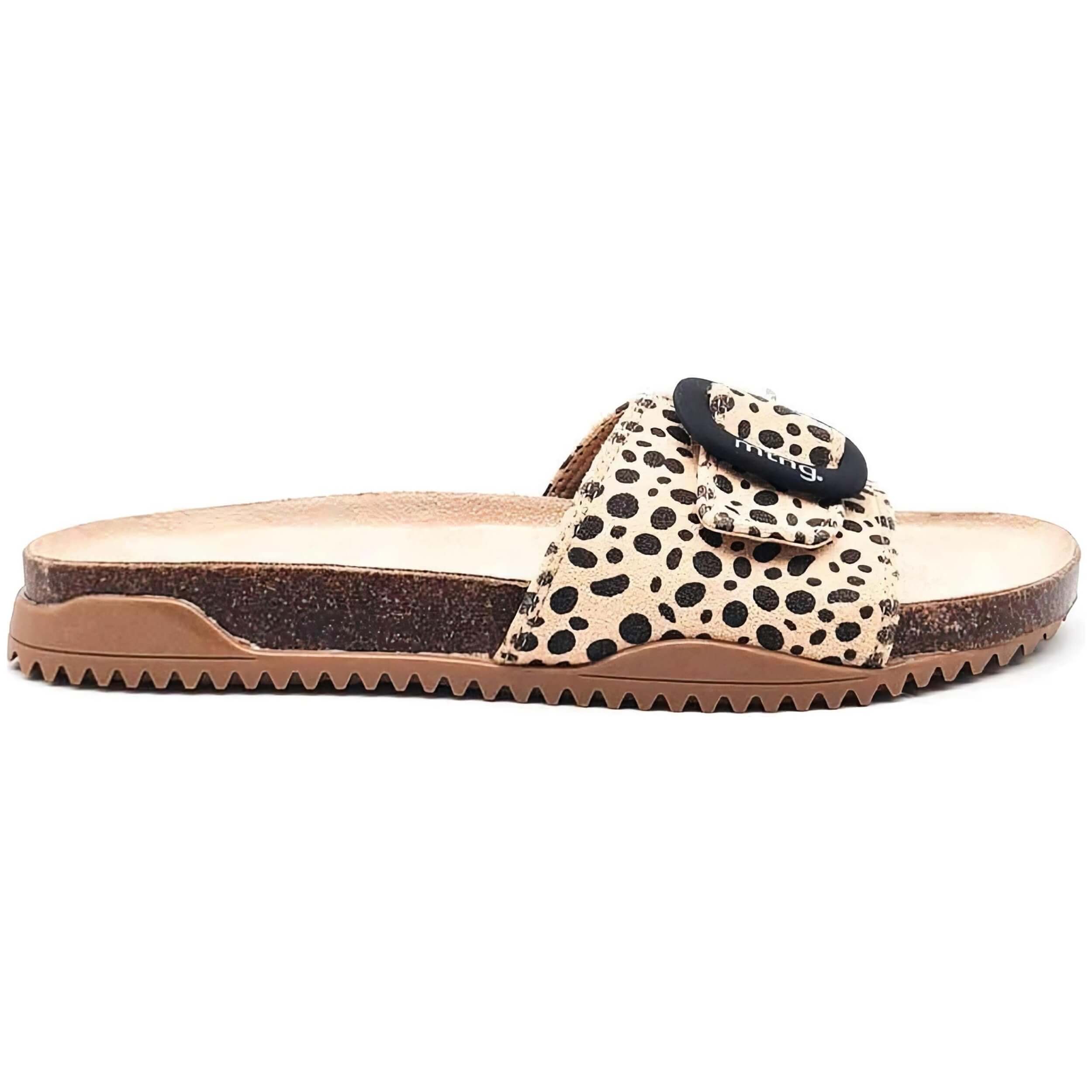 Mustang modelo Fake Suede Leopard en color Beig