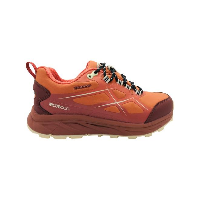 Nicoboco - Zapatillas trail mujer Senda W waterproof con cordones bicolor y talón reforzado en granate para caminos irregulares