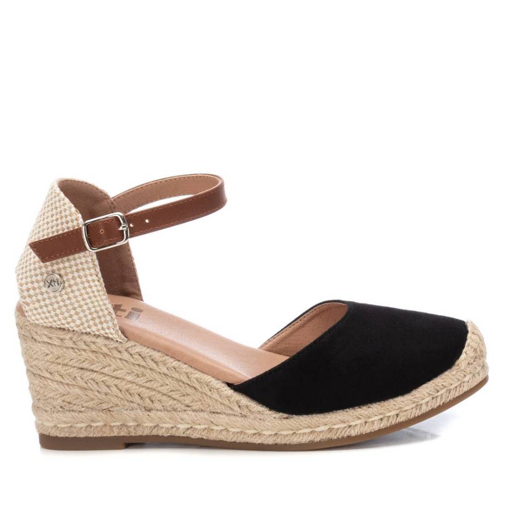 Sandalias Mujer Marca Xti Modelo 138401