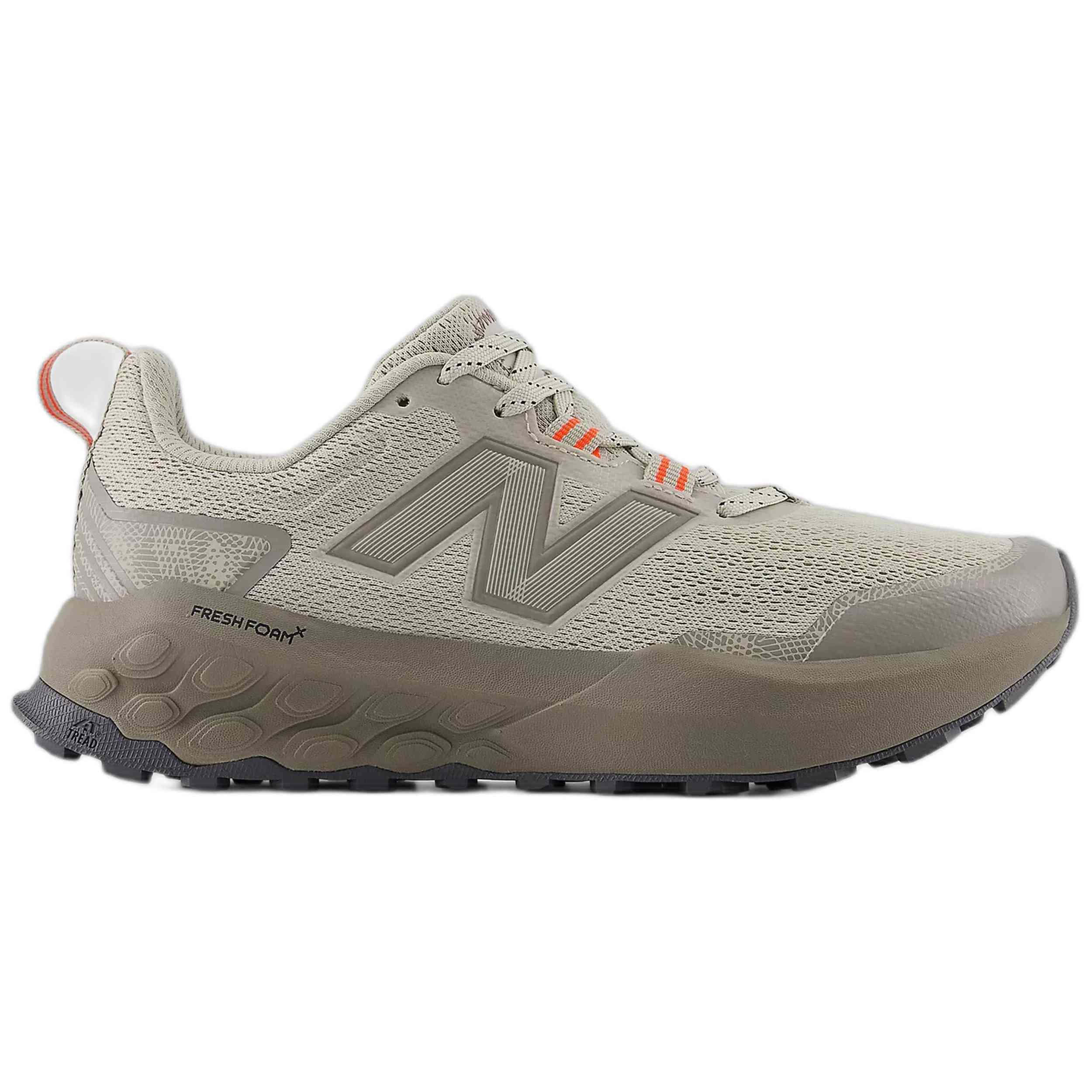 Zapatillas De Trekking New Balance modelo WTGAROU2 para Mujer en color Marron