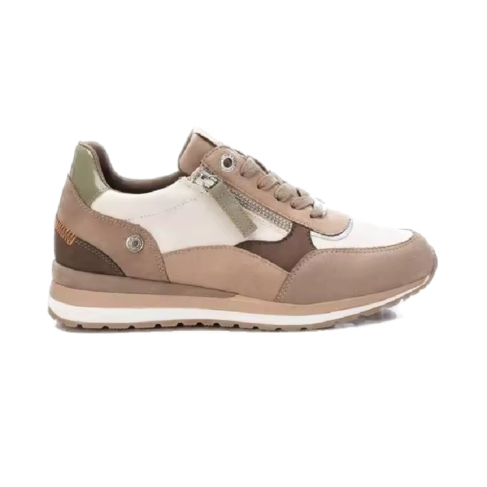 Shoes Deportivos marca Xti para mujer en color beig