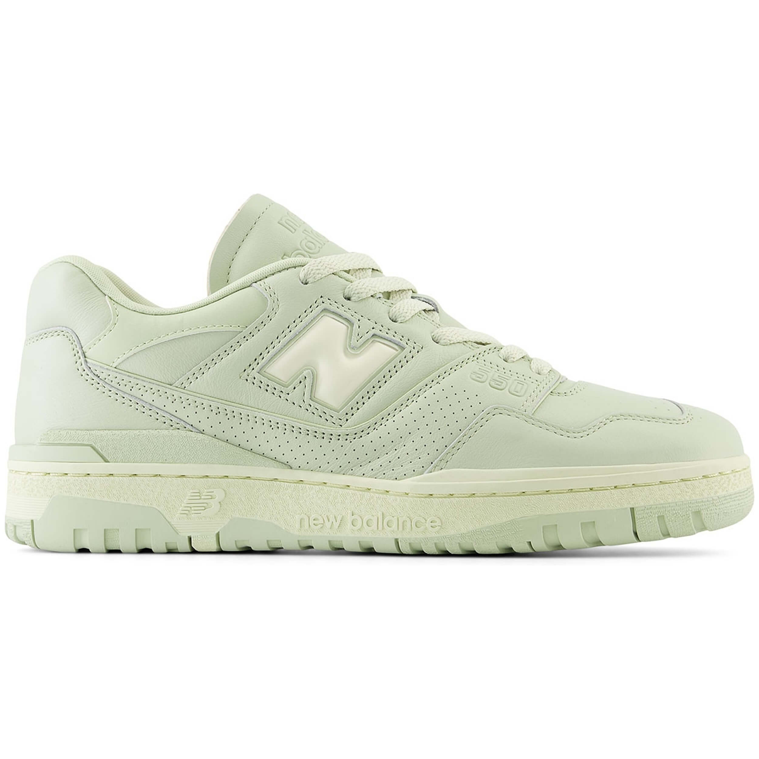 Zapatillas Sneakers New Balance modelo BB550MCC para HOMBRE en color Verde