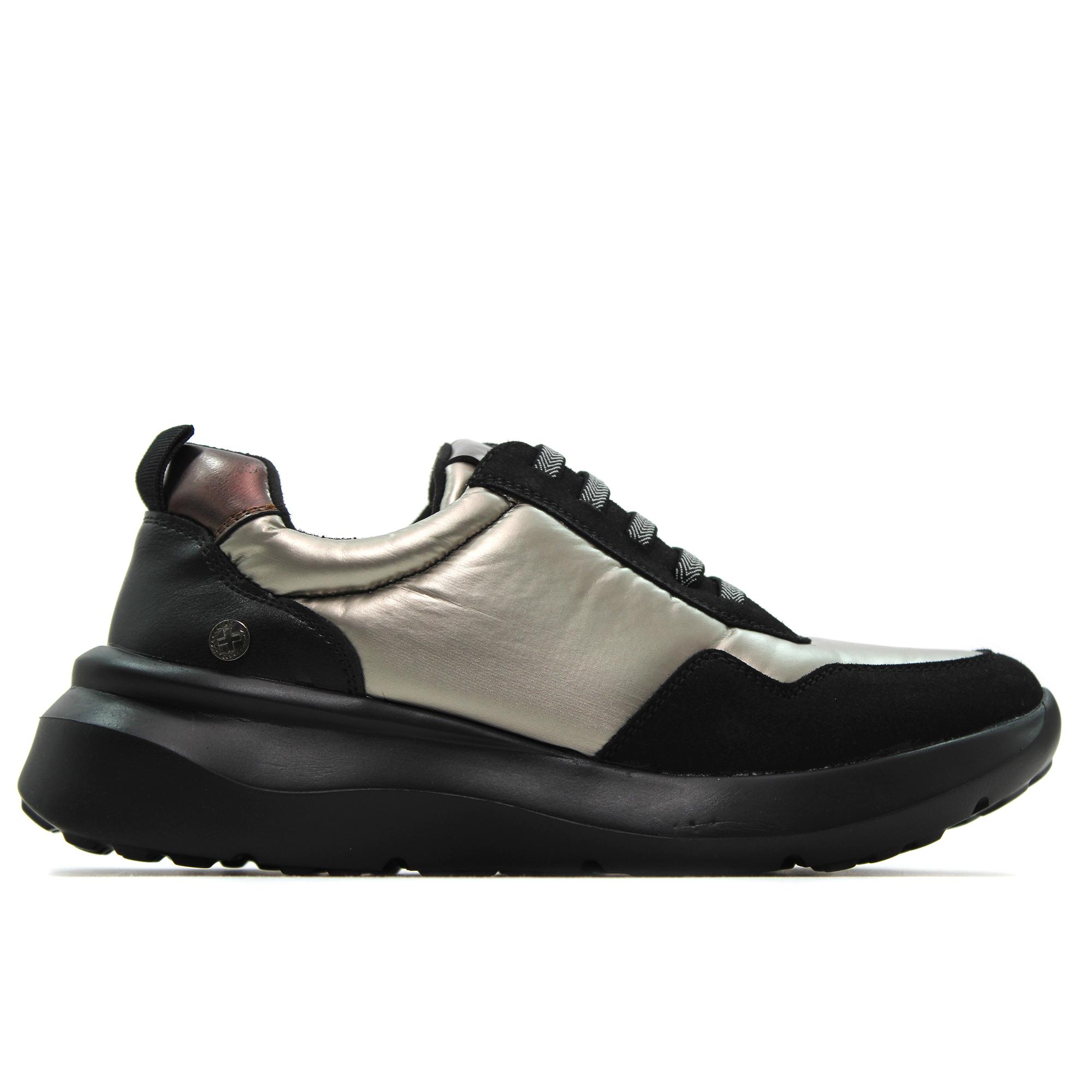 Xti 143359 Zapatilla sneakers deportiva,bamabas de cordones,suela de goma,de tela con brillo, para señora