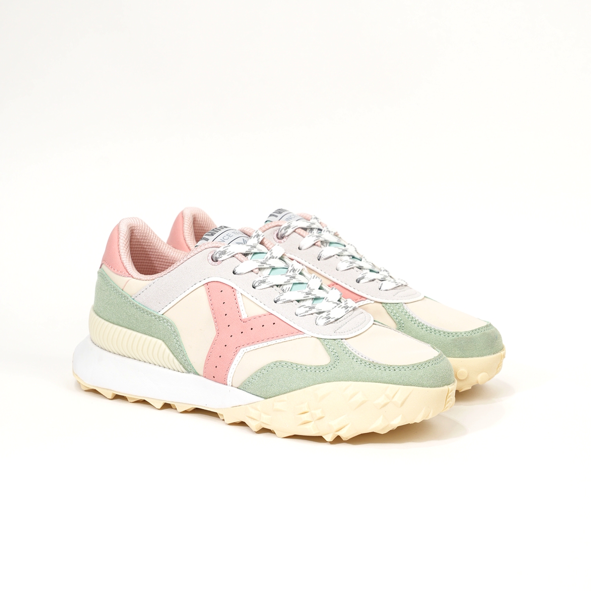 Yumas - Deportivas Mujer Hathaway Beige Plantilla Extraible