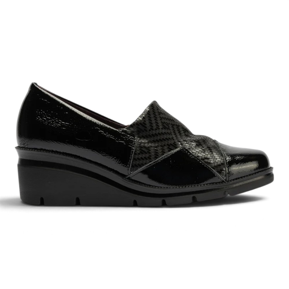 Zapatos Pitillos modelo 11531 en color Negro