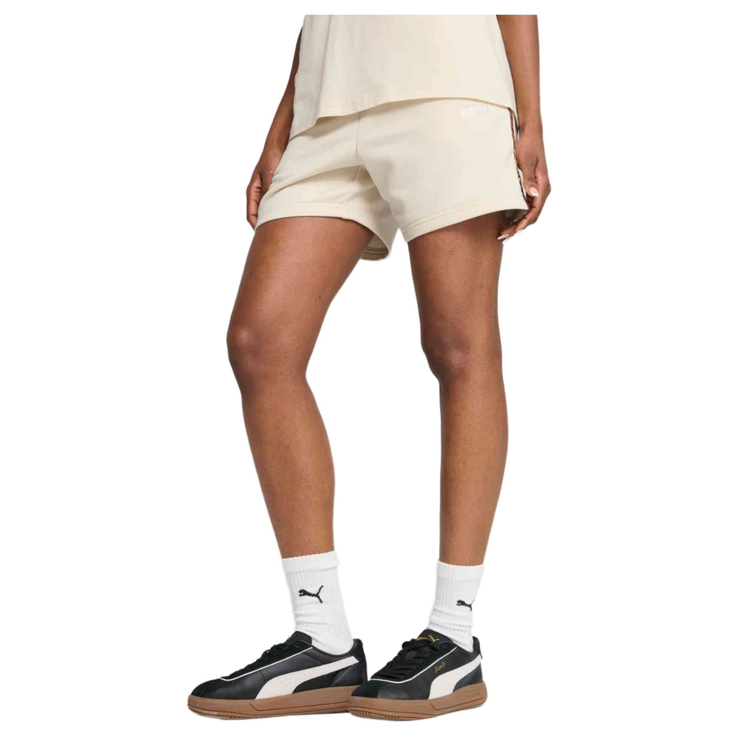 Pantalones marca Puma modelo 688535-87 para mujer en color beig