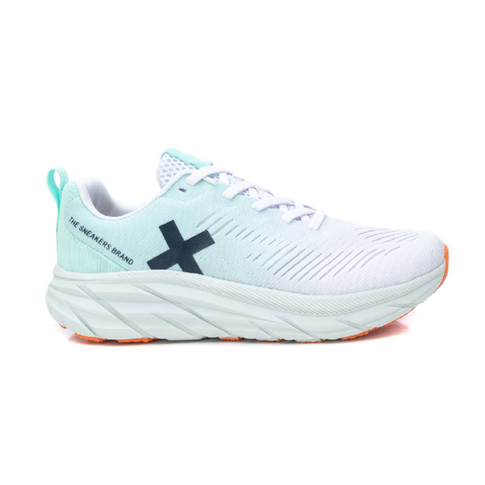 Shoes Deportivos marca Xti para mujer en color blanco
