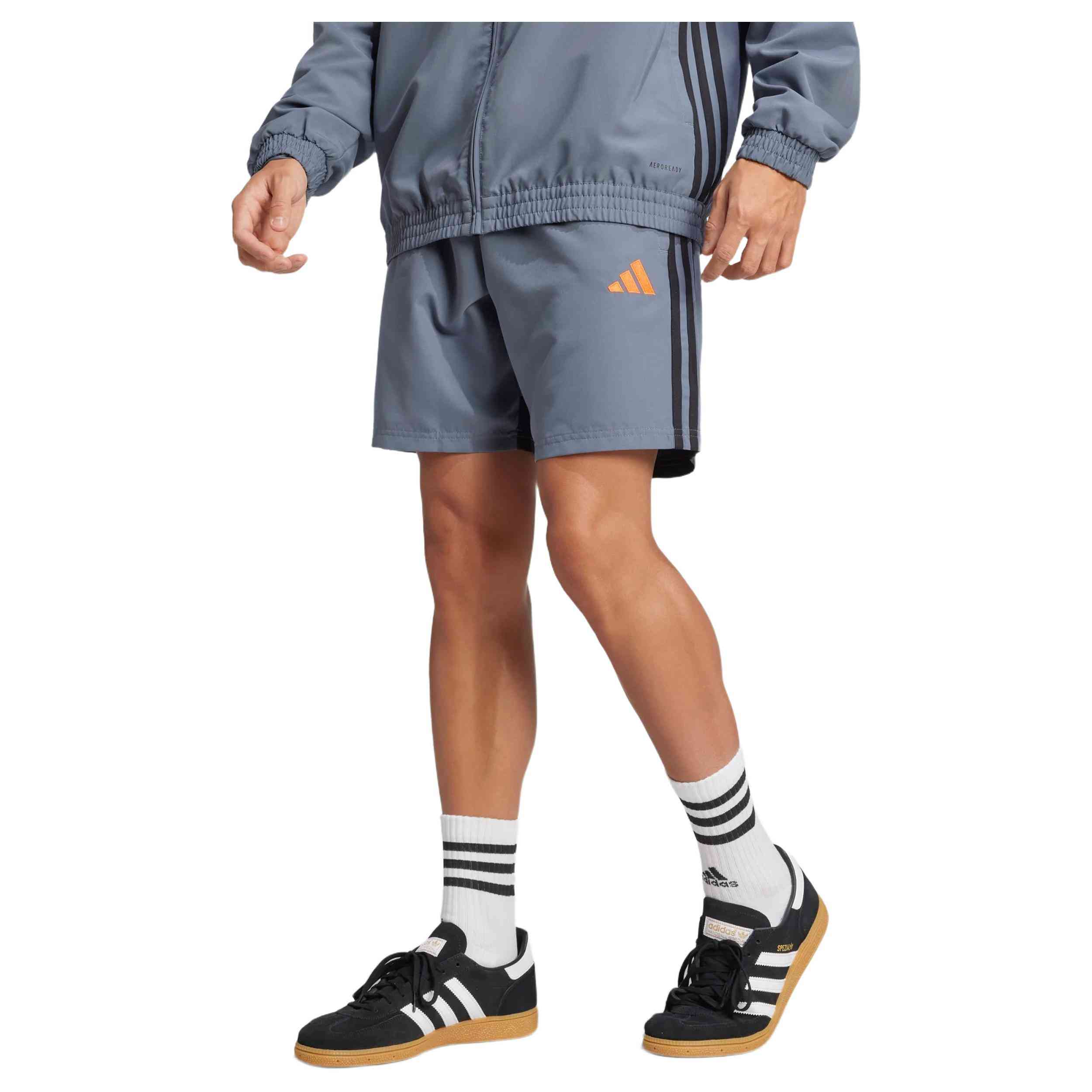 Pantalones Cortos Adidas para Hombre en color Gris
