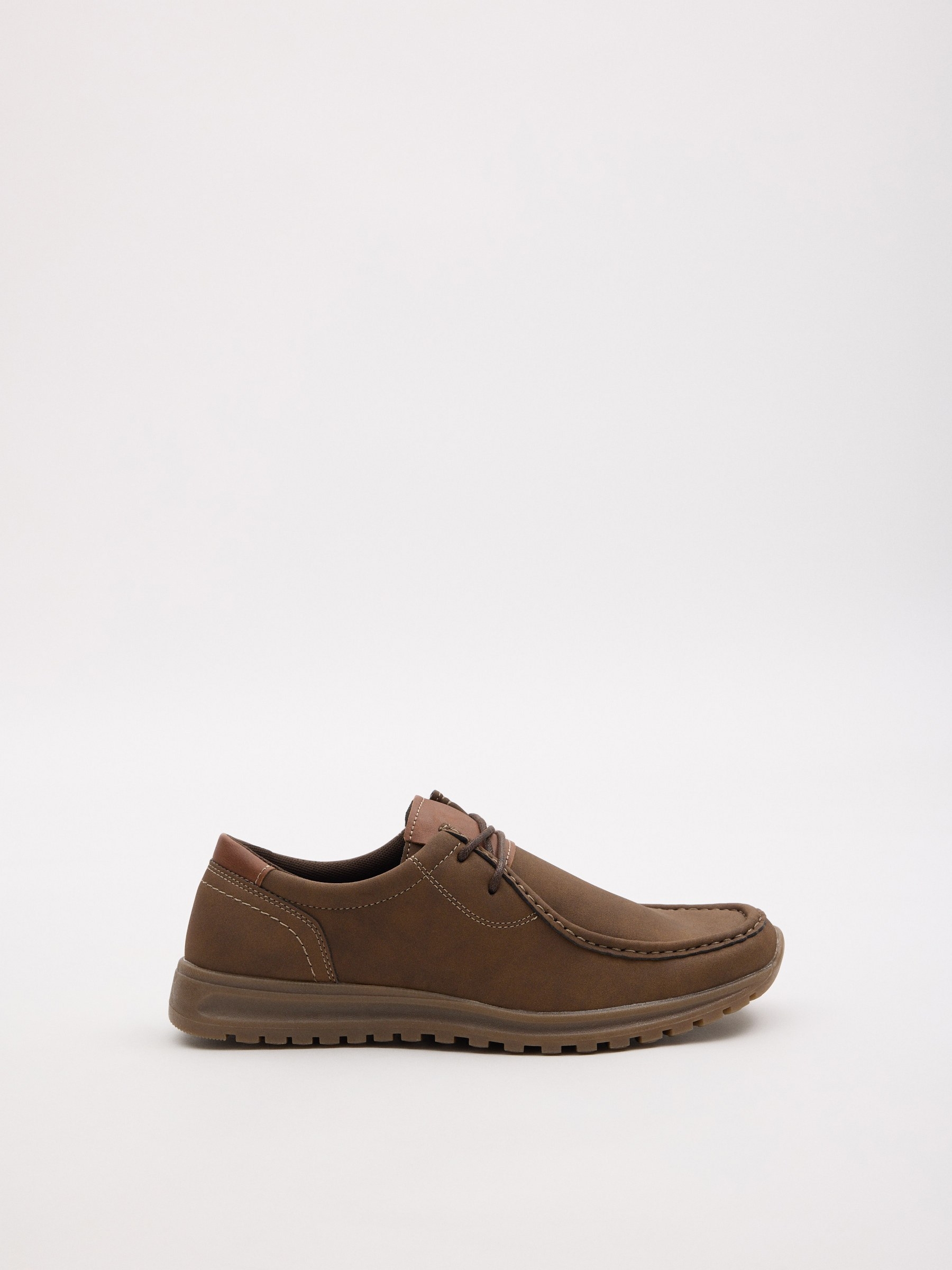 Zapato casual con bordón, cierre de cordones y suela de goma dentada INSIDE