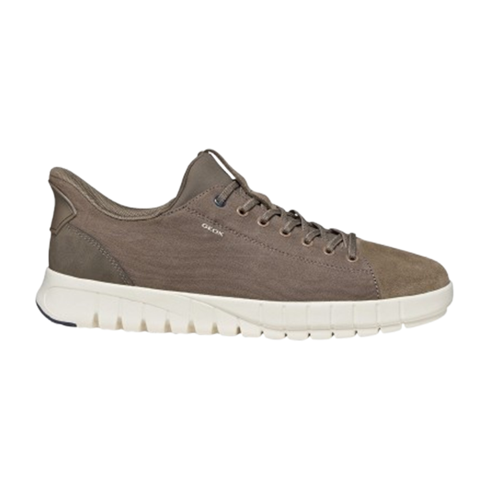Sneakers Geox modelo U65Mac 01022 C5004 en color Sand