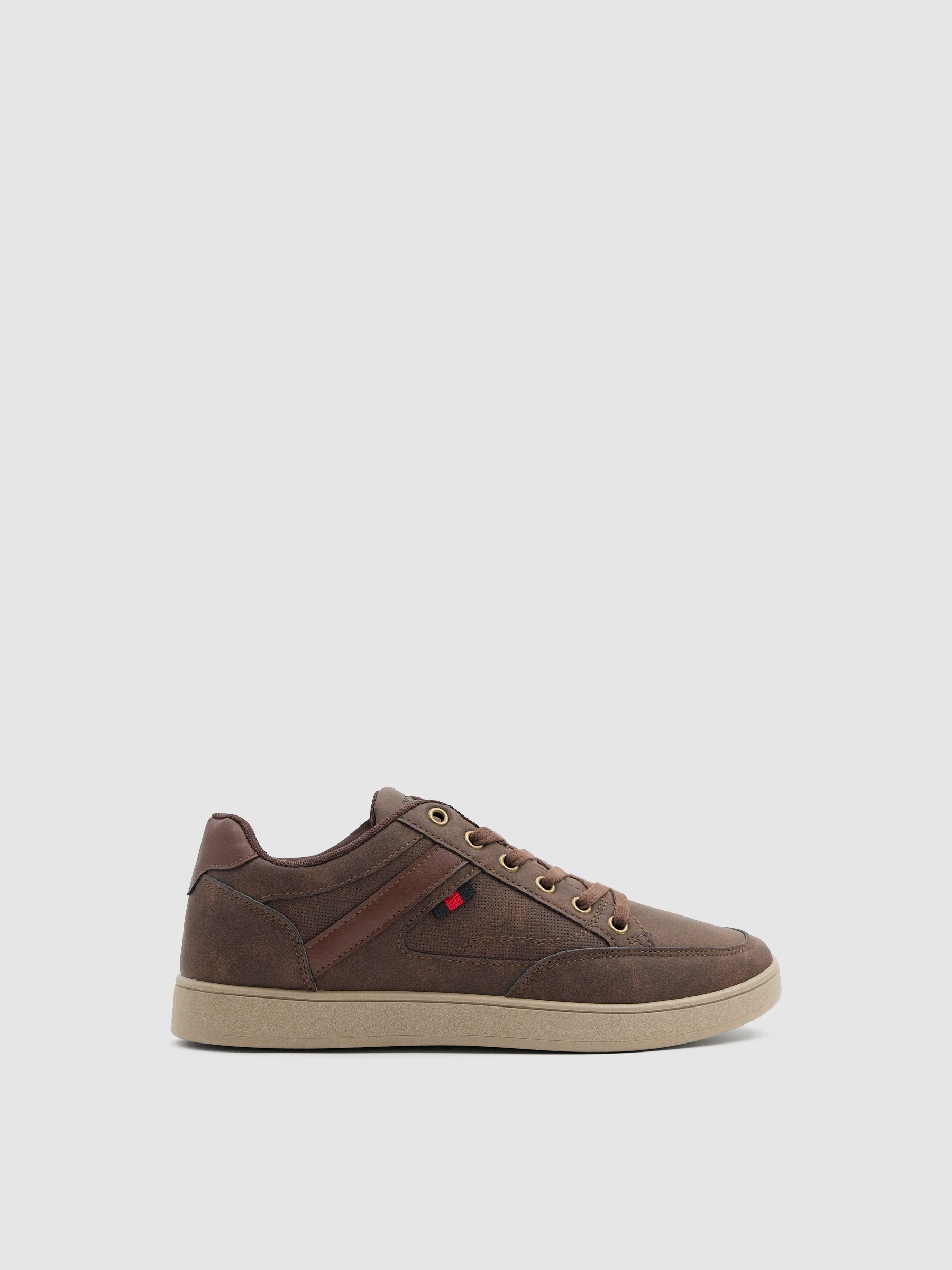 Zapatilla deportiva casual, confeccionada en tejido de antelina, multipiezas combinadas en corte INSIDE