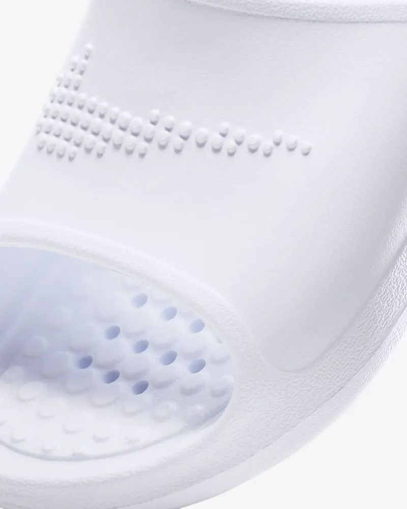 Chanclas de Piscina para HOMBRE NIKE W NIKE VICTORI ONE SHWR SLIDE