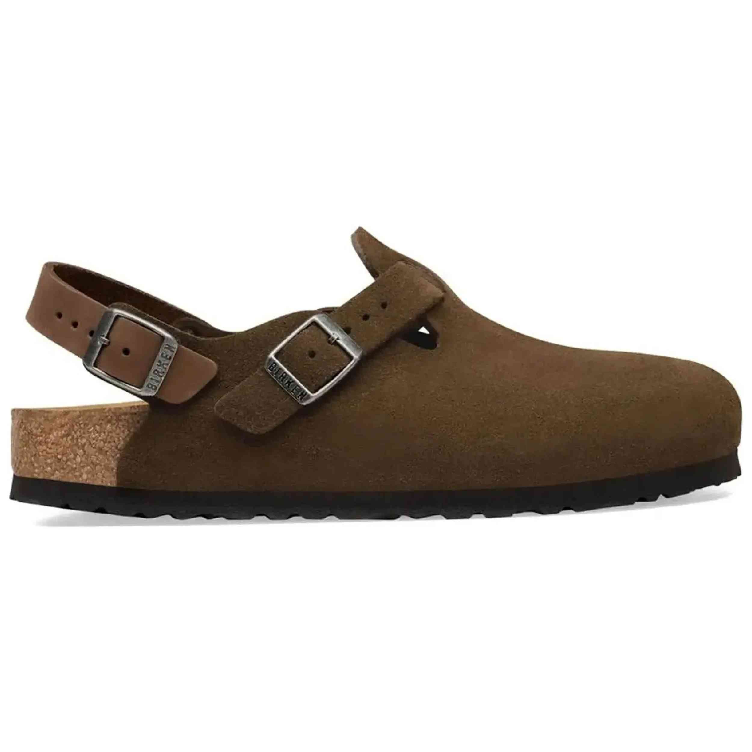 Zuecos Birkenstock modelo Zuecos planos TOKIO NARROW Birkenstock para hombre y mujer en color Marron