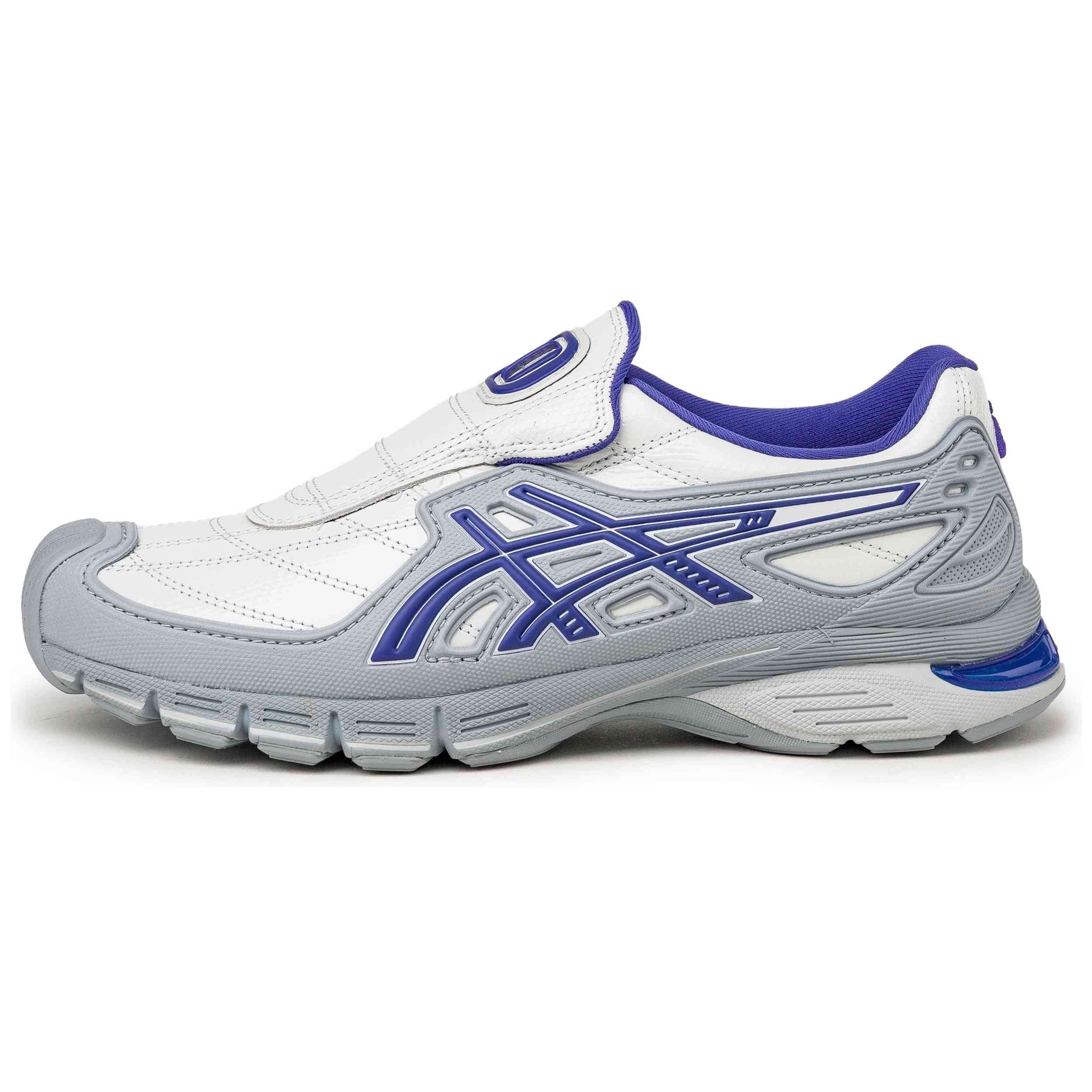 Zapatillas Asics modelo 1203A925-100 para Mujer en color Blanco