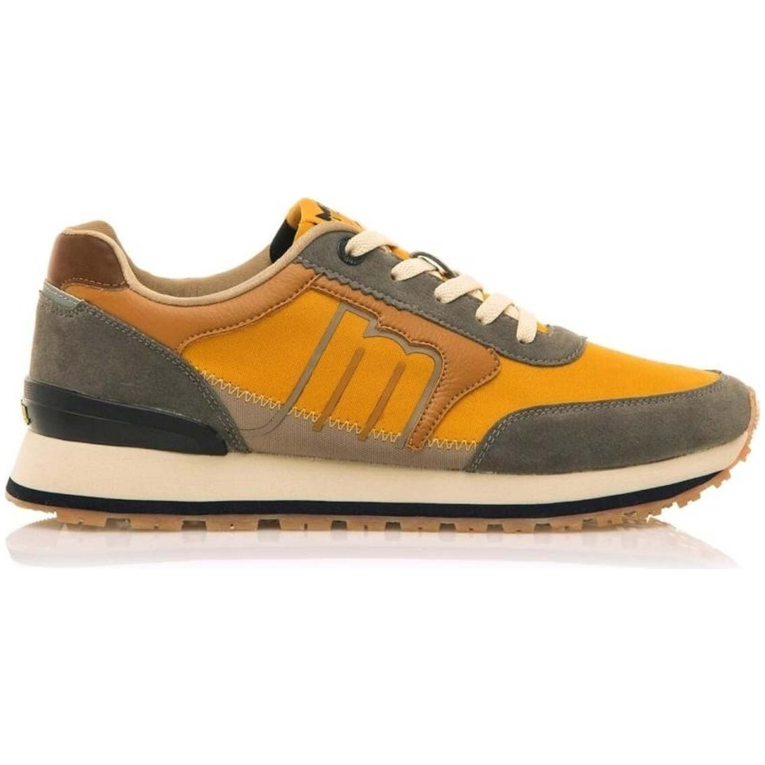 Zapatillas marca Mustang modelo 84489 C55287 para hombre en color amarillo