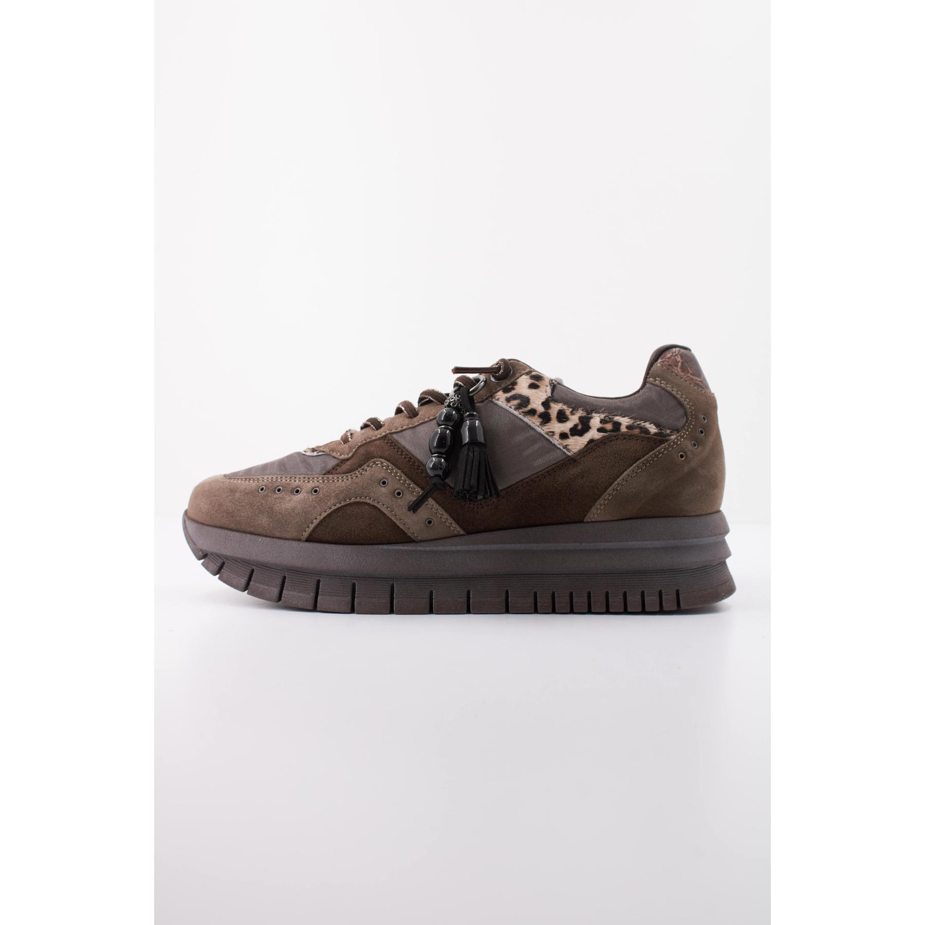 Zapatillas deportivas de Mujer Marca Cetti Modelo C1405sra Inv27 Deportivo Metal