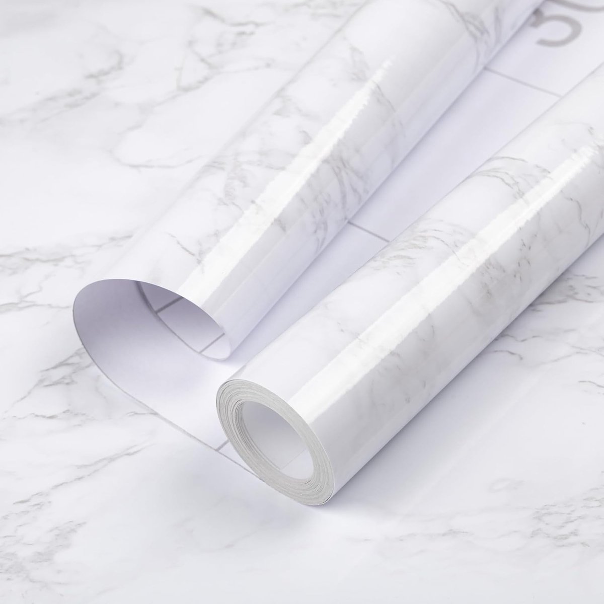1 stuks zelfklevend behangrol voor keukenmeubelmuur, zelfklevend papier voor meubelkasten, waterdicht, decoratieve witte marmeren coating vinyl werkbladen,40*500cm