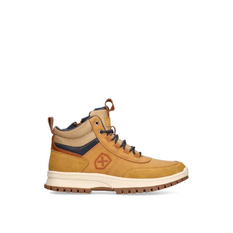 Botin Xti - Hombre - Suela Plana - Modelo 141801 - Color Amarillo