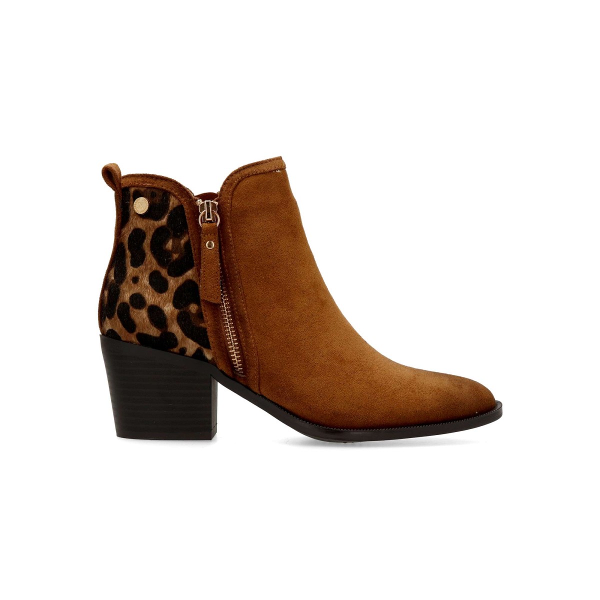 XTI - Botines cowboy print leopardo vegano para mujer, fabricados en piel sintética con acabado animal print y cierre de cremallera lateral