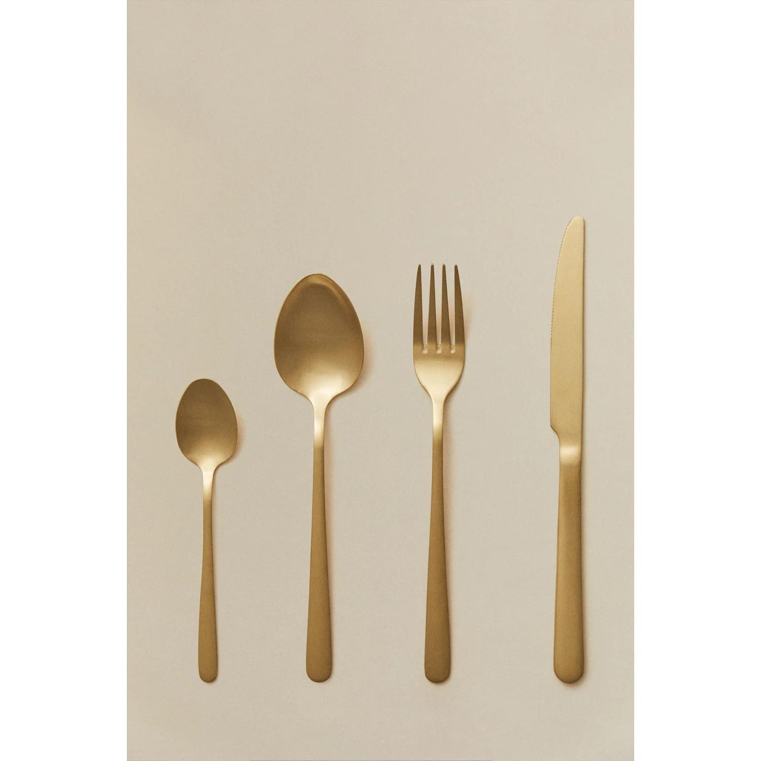 ORION91® - Unidad - Cubertería de acero inoxidable de 16 piezas en dorado mate, 4 cuchillos, 4 tenedores, 4 cucharas y 4 cucharillas de postre, apta para lavavajillas - spaziOrion91