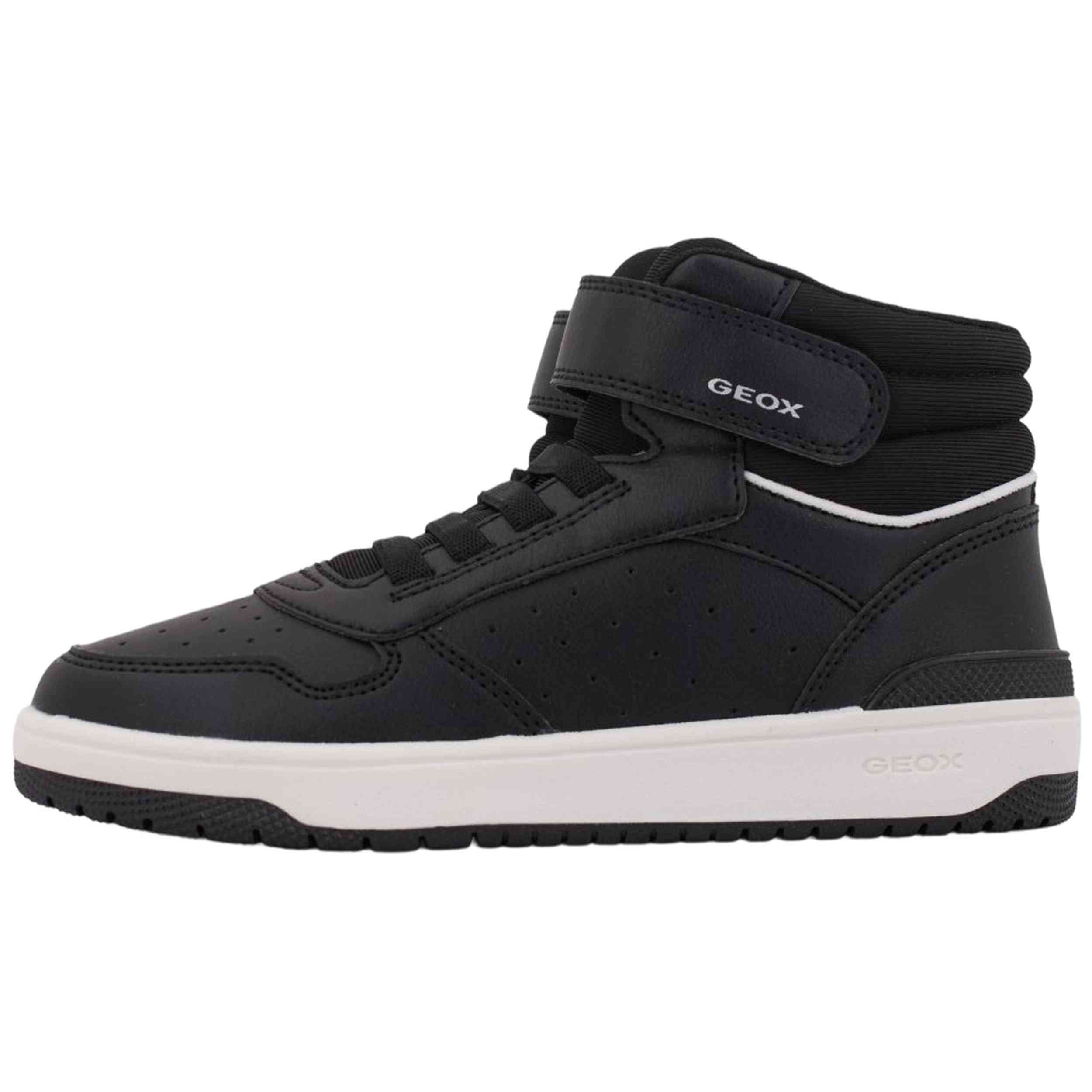 Zapatillas Geox modelo Washiba para Niños en color Negro