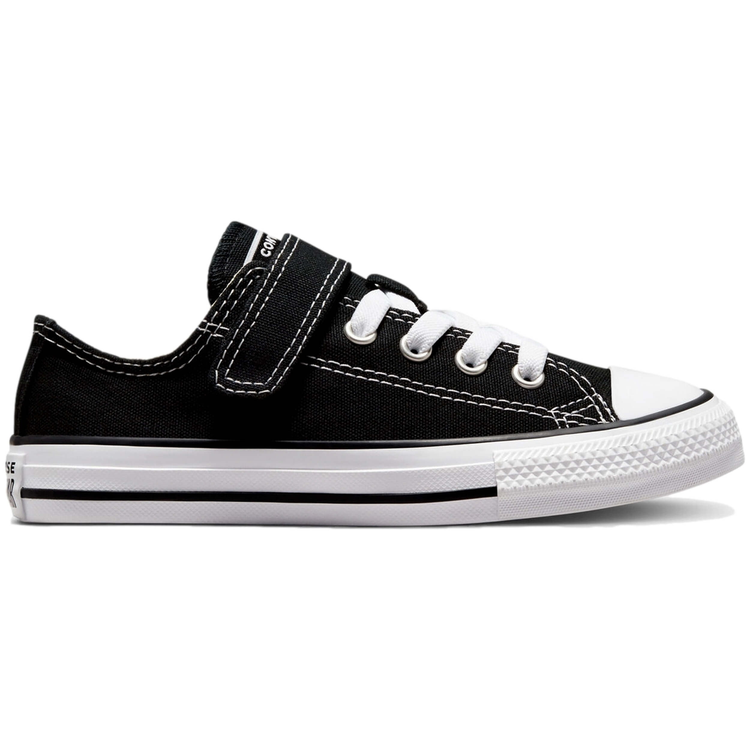 Zapatillas marca Converse modelo 372881C para junior en color negro