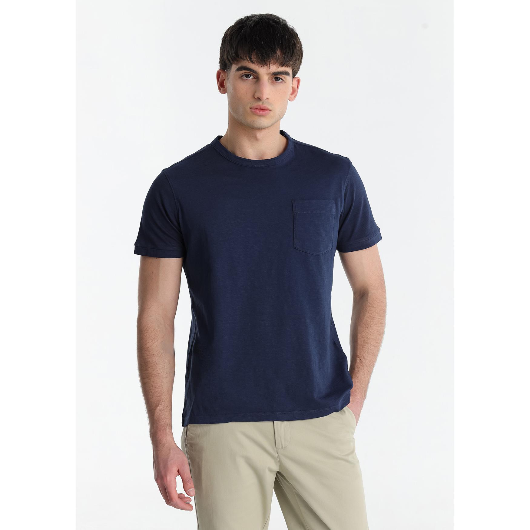 Victorio & Lucchino - Camiseta Básica Bolsillo Navy