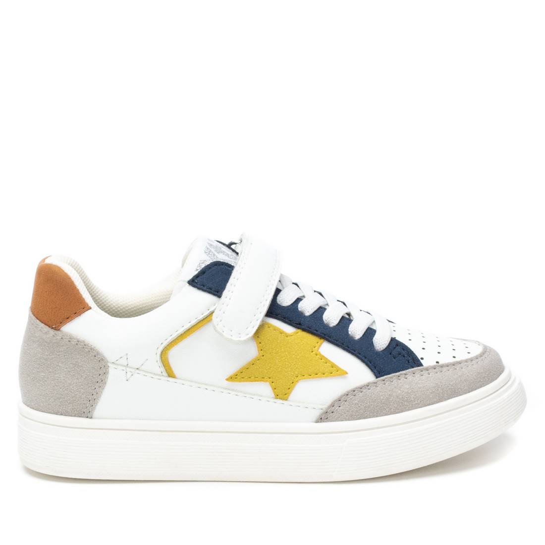 Xti - Zapatillas Casual Niño - Calzado Cómodo y Versátil - Moda casual - Modelo