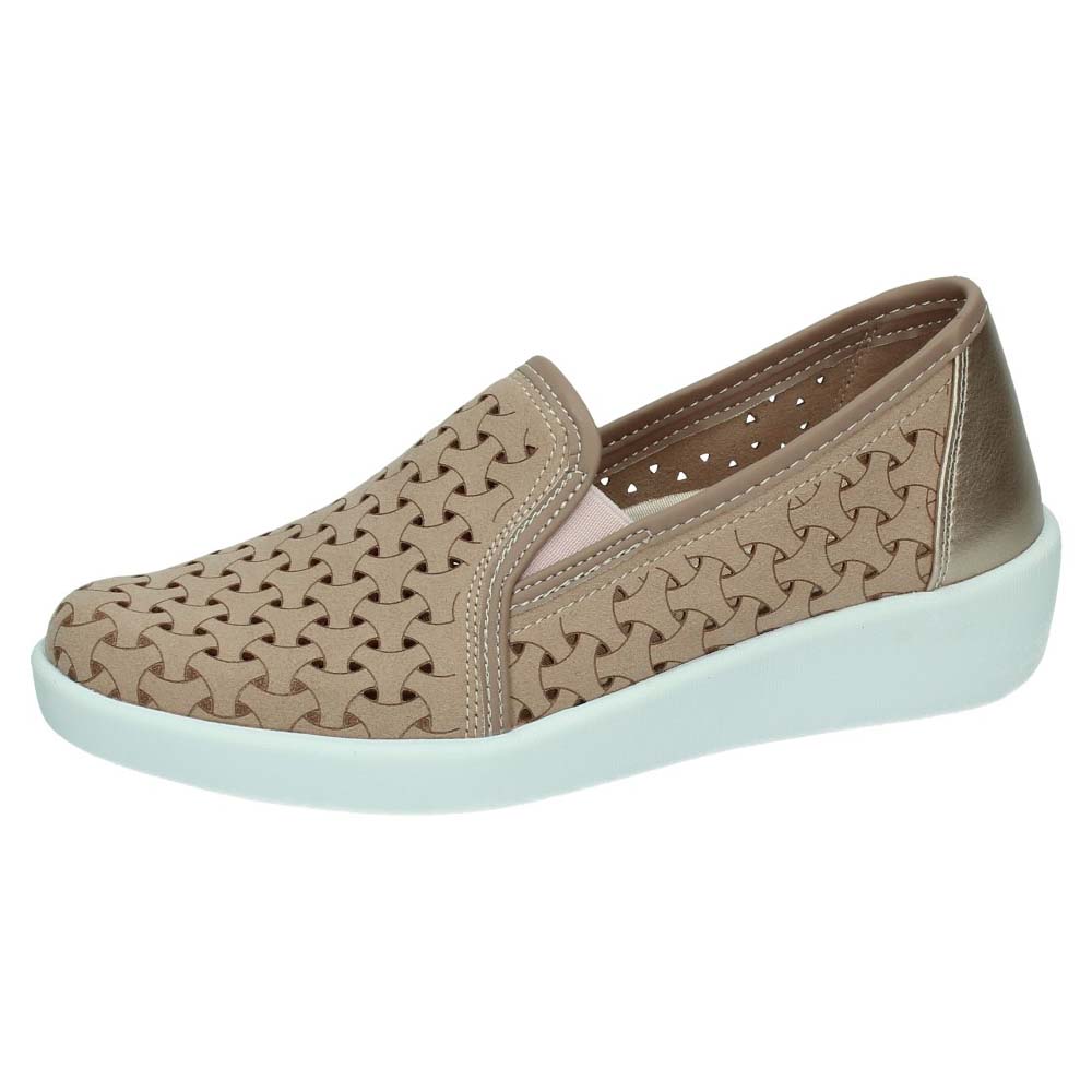 Zapatos Mocasín marca DOCTOR CUTILLAS para mujer en color nude. MOCASINES CÓMODOS