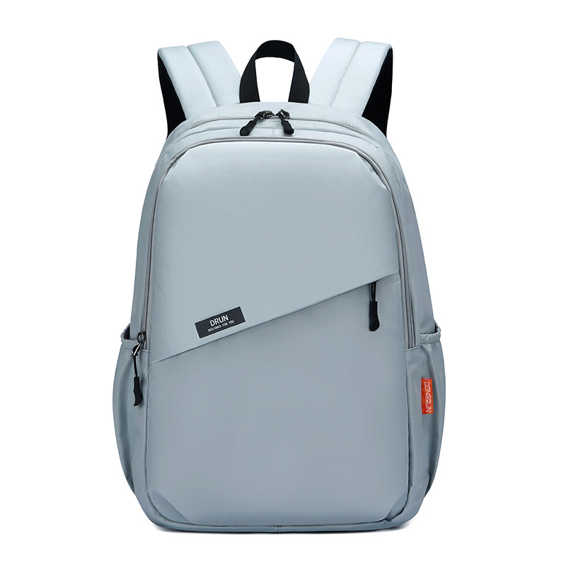 Mochila de viaje (40 x 30 x 15 cm): cumple con las normas de equipaje de mano de las aerolíneas y es impermeable; adecuada para viajes de negocios, senderismo y escapadas de fin de semana