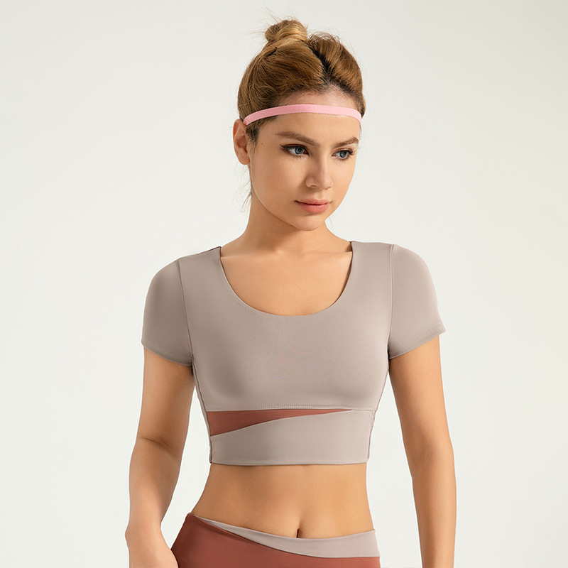 Ropa de yoga desnuda para Mujer, ropa Deportiva de Yoga de manga corta con almohadillas para el pecho y ropa Deportiva de Colores a juego