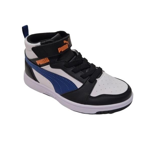 Puma - Botas deportivas con velcro para niños modelo 393832, cómodas y resistentes, ideales para uso diario y actividades escolares, cierre fácil y ajuste seguro en color negro con blanco