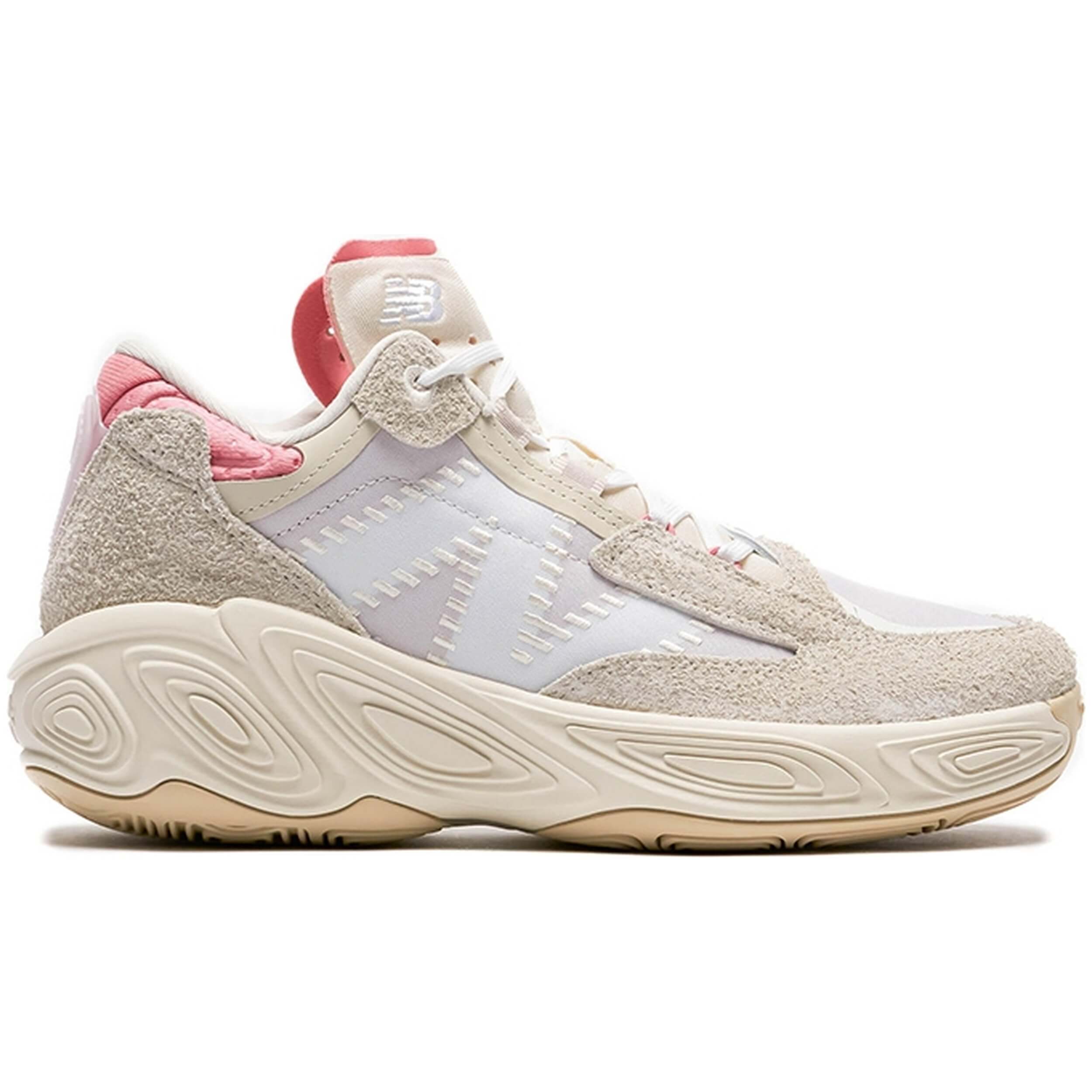 Zapatillas De Baloncesto New Balance modelo BBFRSHP2 para hombre y mujer en color Beige