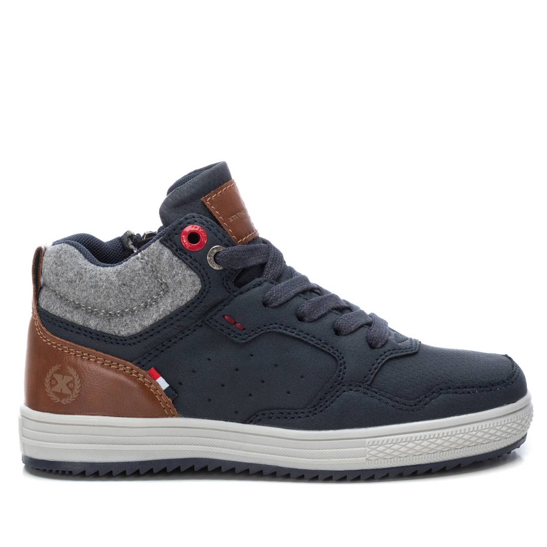 Xti - Zapatilla Niño - Calzado Cómodo y Versátil - Moda casual - Modelo