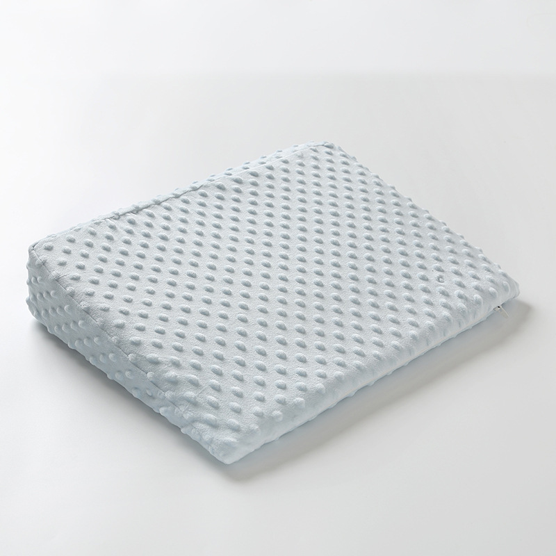 TK Almohada triangular antiesputos para recién nacidos, almohada de lactancia relajante de terciopelo Doudou, cojín de lactancia para bebés desmontable