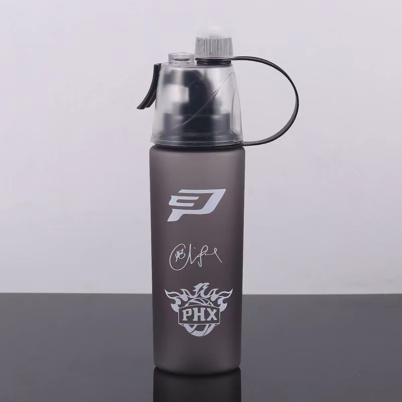 Botella Deportiva con Boquilla de Spray - Cantimplora Antigolpes de Gran Capacidad para Exteriores (Verano/Material Plástico)--600ml