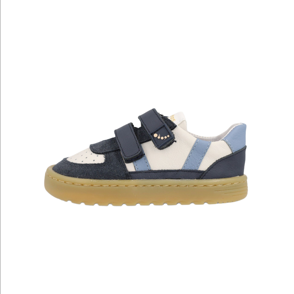 Deportivos Blanditos Caicos Bn27 en color Blanco