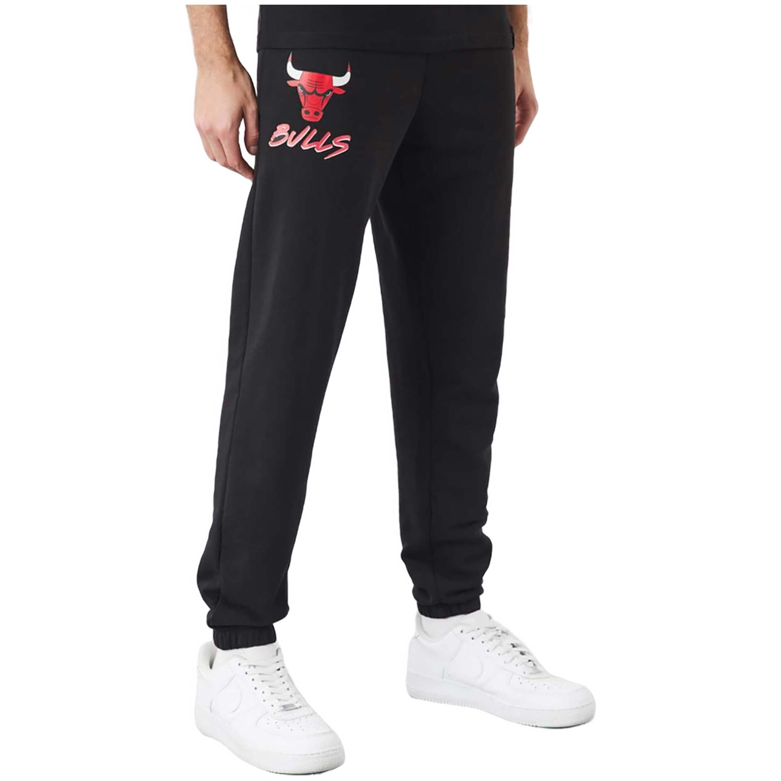 Pantalon Largo New Era Jogger Chicago Bulls Nba Script para hombre en color negro