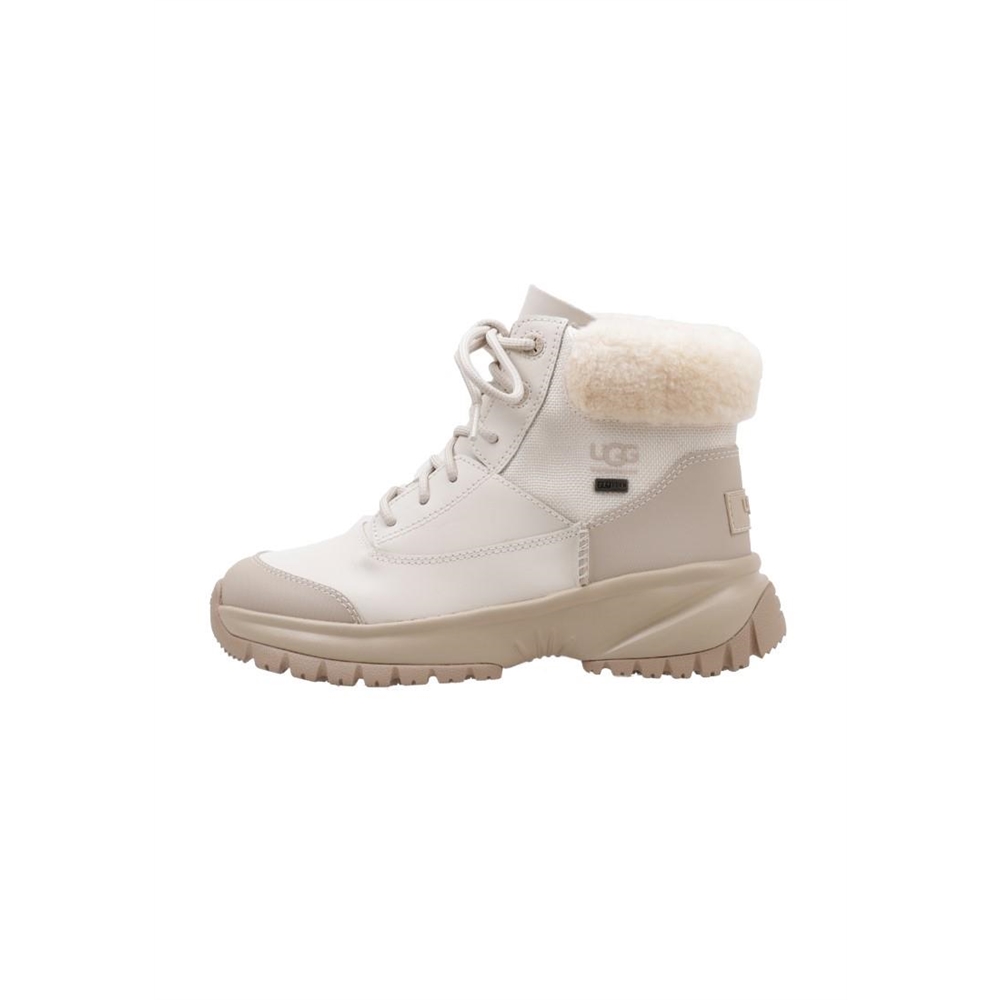 UGG Yose Fluff V2 Bota Esquimal Mujer Beige