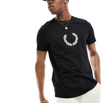 CAMISETA FRED PERRY LOGO GRANDE FLOCADO NEGRO