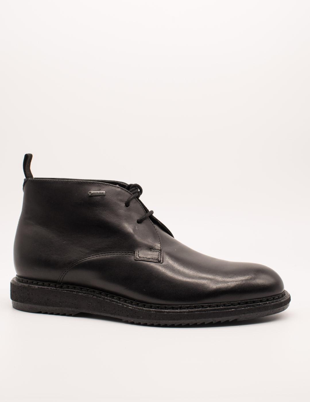 Botín Clarks KenleyMid GTX black de hombre.