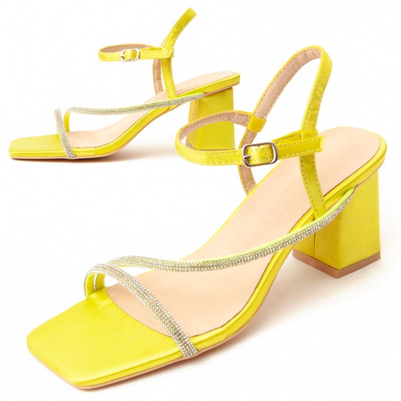 Sandalia Con Tacón Para Mujer.  Montevita  Sanndarey  90491