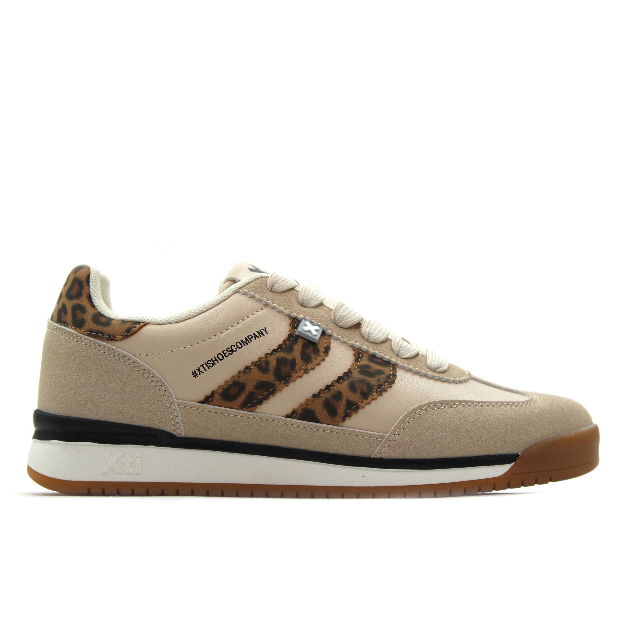 Xti 144587 Zapatilla deportiva,sneakers de cordones,suela de goma,plantilla extraible,bambas casual para señora