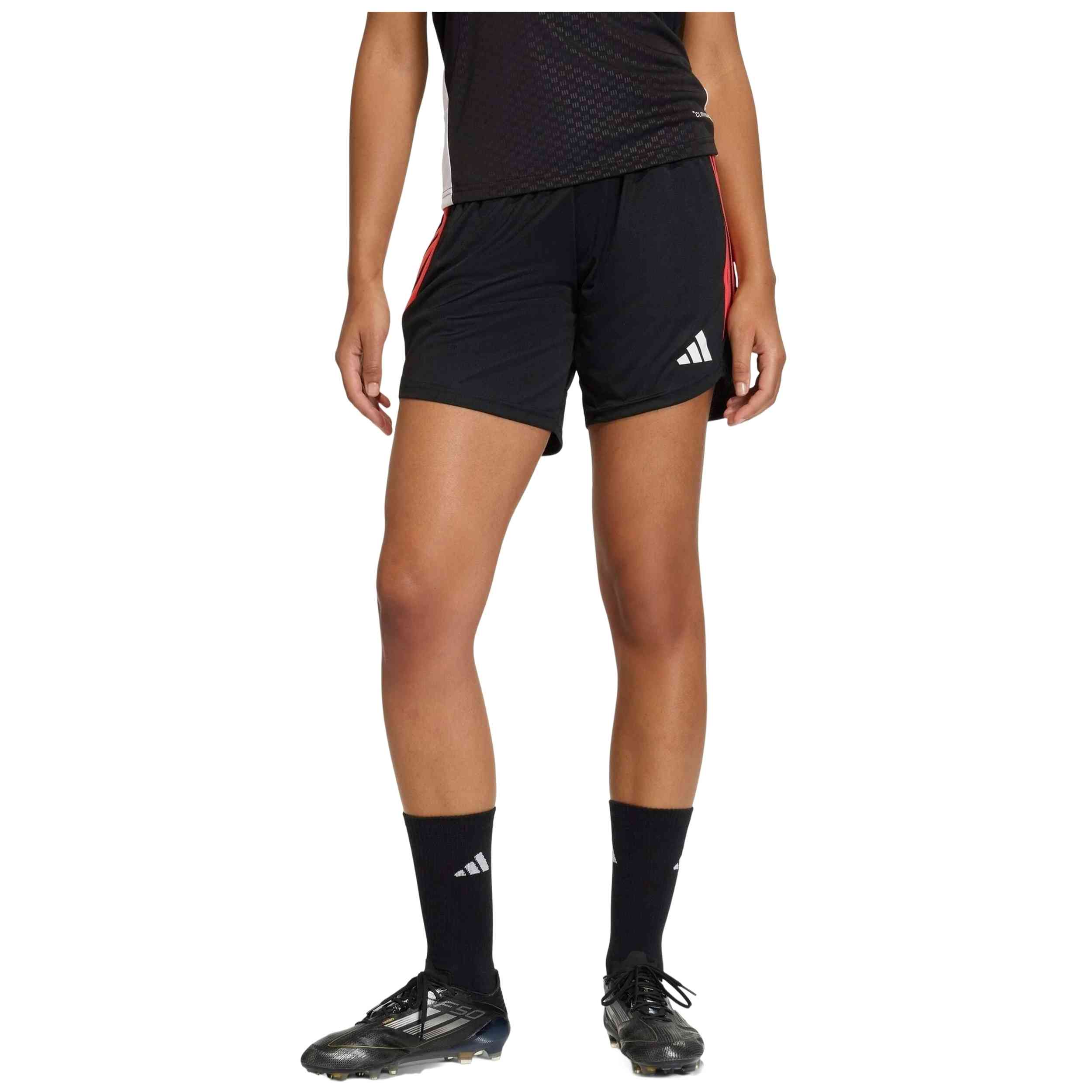 Pantalon Corto Adidas modelo Tiro 26 Competition "Black / Semi Lucid Red" para hombre y mujer en color Negro