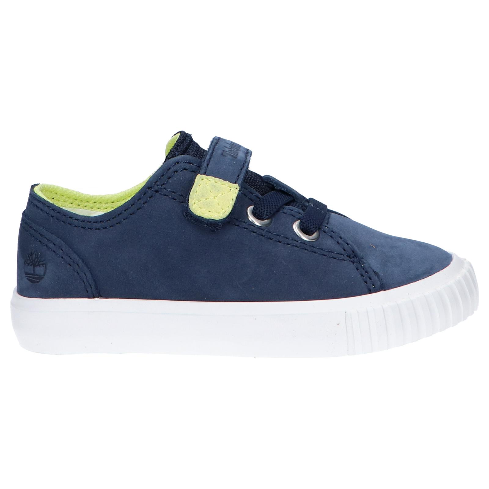 Timberland A2HAU Newport Bay Navy Nubuck sneakers for boys made of durable nubuck with cushioned insole, anti-slip sole, and velcro closure, ideal for active children seeking comfort and style in casual footwear.